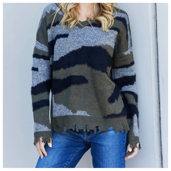 #1Boho Chic Multi Color Distressed VNECK Sweater - Picture 4 of 4